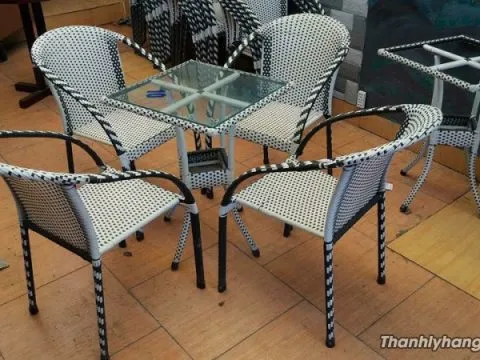 Thanh lý bàn ghế cafe ở tphcm