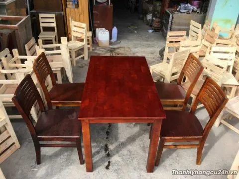 Bàn ghế gỗ cao su