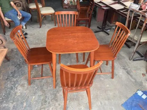 Bàn ăn nhà hàng 4 ghế