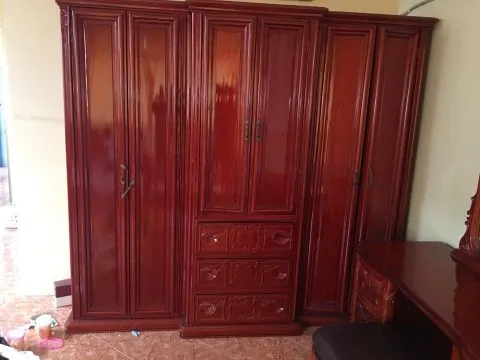 Tủ quần áo gỗ gõ đỏ