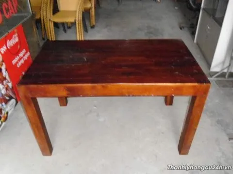 bàn gỗ nhà hàng