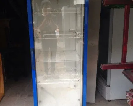 tủ mát nhập khẩu