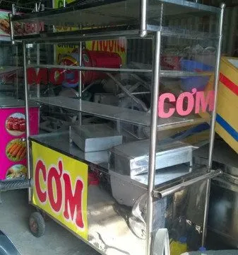 xe đẩy bán đồ ăn