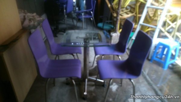 Thanh lý bàn ghế cafe màu tím - Thanh lý bàn ghế cafe màu tím