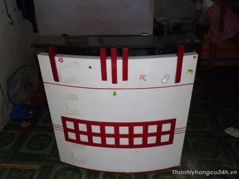 Thanh lý quầy gỗ thu ngân trắng - Thanh lý quầy gỗ thu ngân trắng