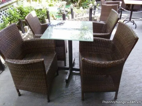 Bàn ghế giả mây