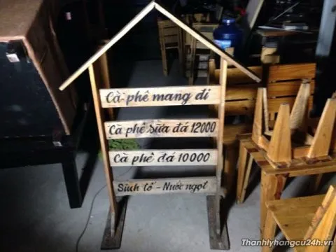 menu gỗ quán cafe
