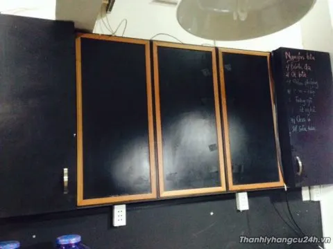Thanh lý tủ treo tường kiểu