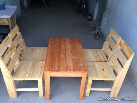 Thanh lý bàn ghế gỗ