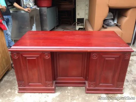 Thanh lý bàn giám đốc