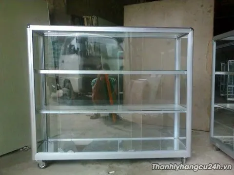 Thanh lý tủ kính bán hàng