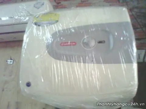 Thanh lý bình nóng lạnh ARISTON
