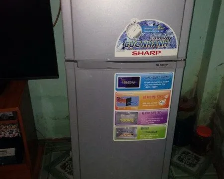 Thanh lý tủ lạnh sharp