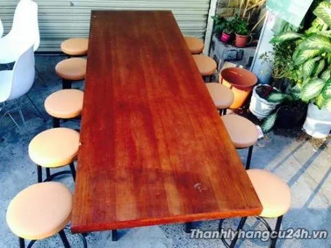 thanh lý bàn ăn mười ghế