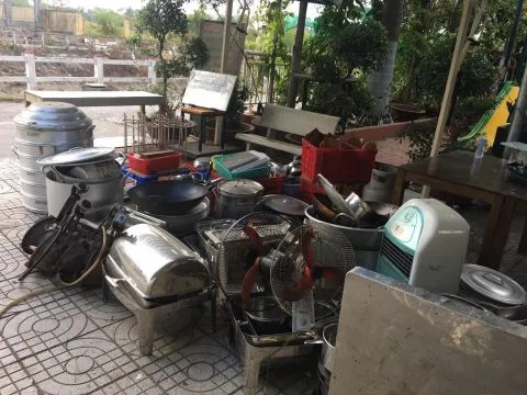 Mua đồ bếp nhà hàng