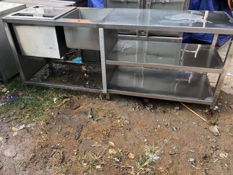 Bàn pha chế inox