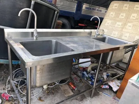 Chậu rửa nhà hàng