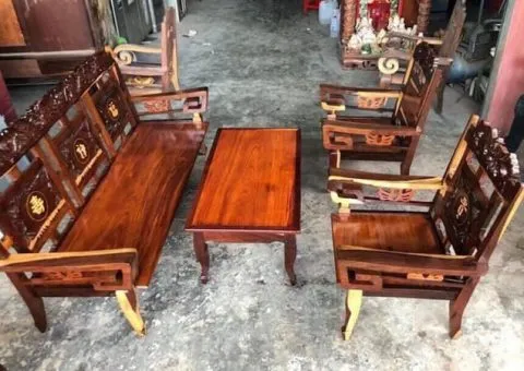 Tìm hiểu về nhu cầu chọn bàn ghế cũ