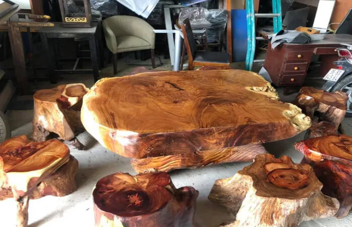 Bàn ghế thanh lý mang tới nhiều chọn lựa cho khách hàng