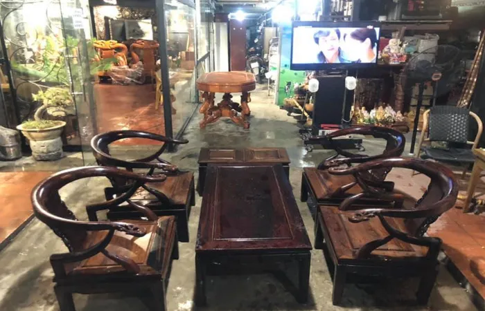 Bàn ghế thanh lý có mức giá hấp dẫn