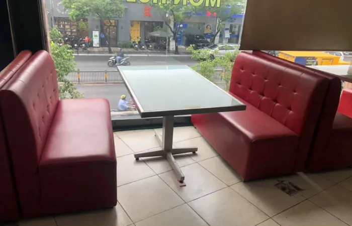Chọn bàn ghế có thương hiệu