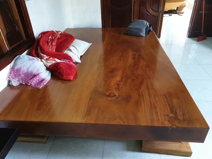 Sản phẩm ván ngựa lý văn cũ được ưa chuộng Sản phẩm ván ngựa lý văn cũ được ưa chuộng