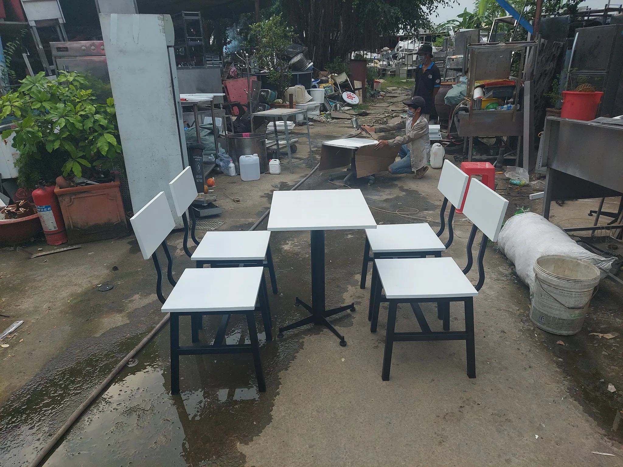 Thanh lý bàn ghế cafe ngoài trời