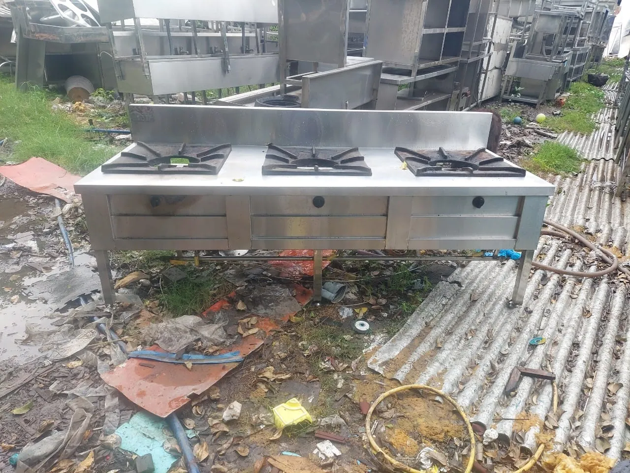 Thanh lý bếp á 3 họng inox 304
