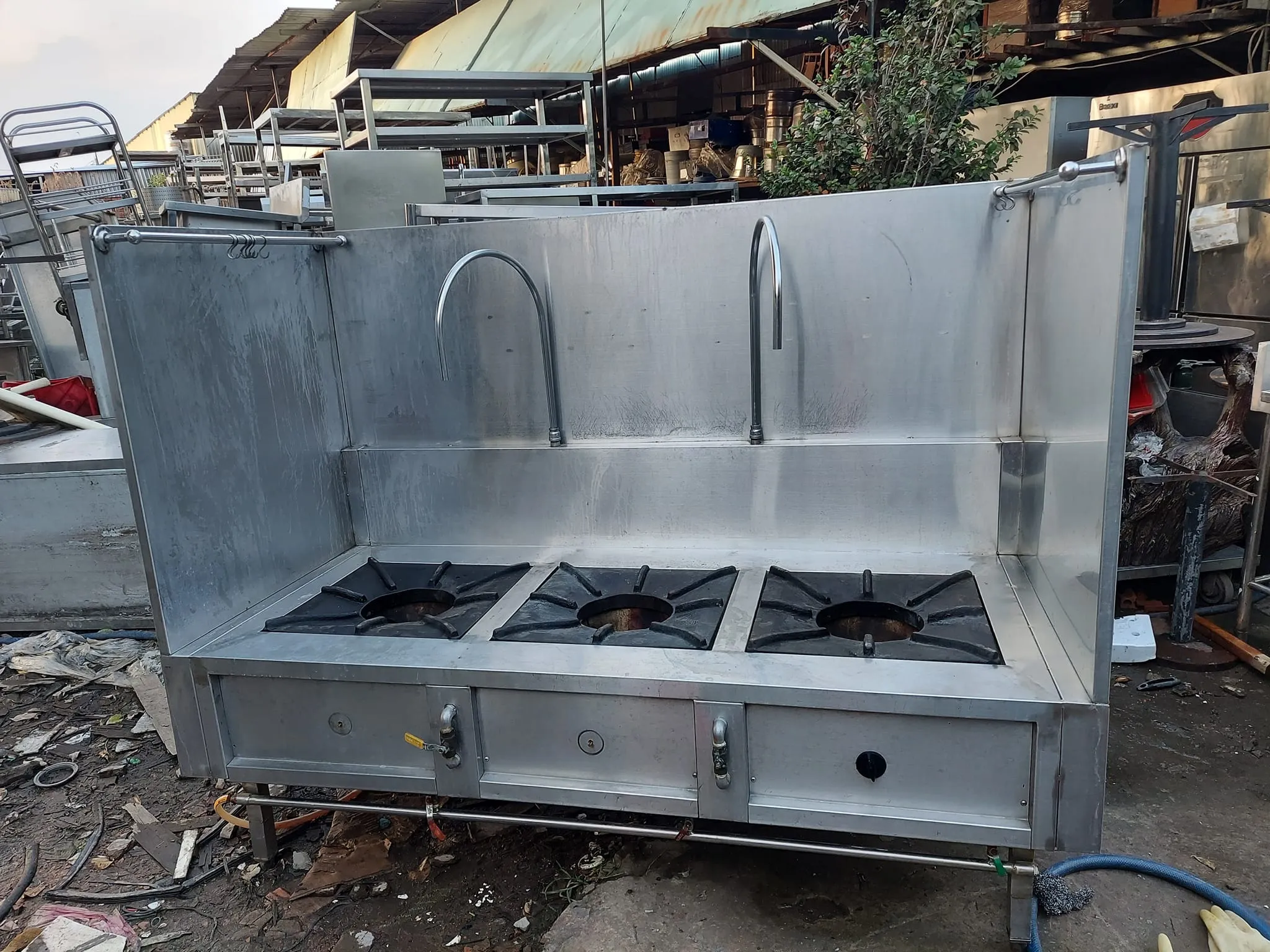 Thanh lý bếp nhà hàng tại TPHCM