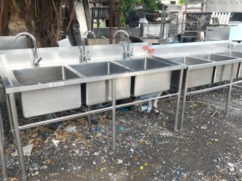 Thanh lý chậu rửa 3 hộc loại tốt