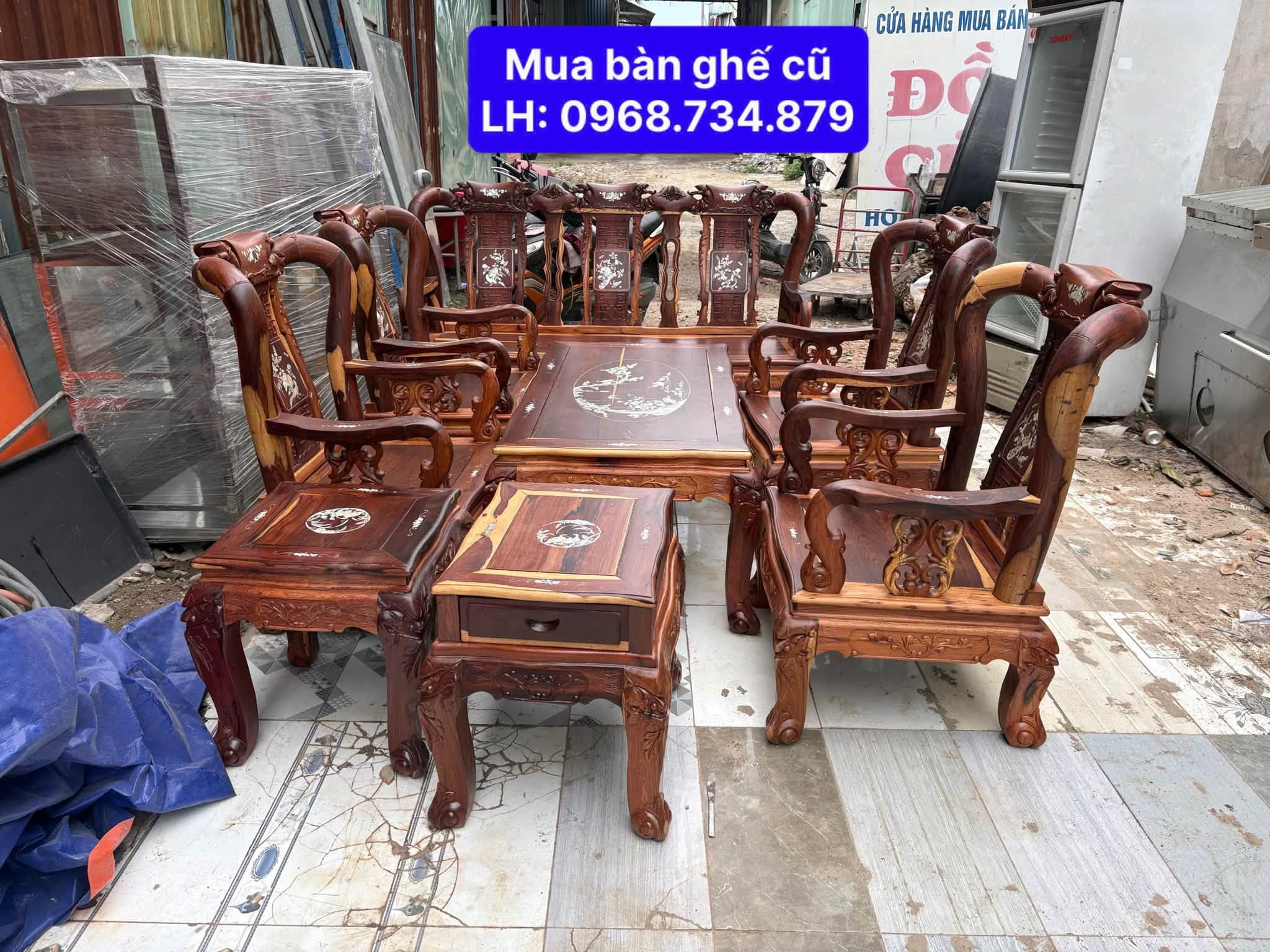 Bàn ghế phòng khách gỗ cẩm lai